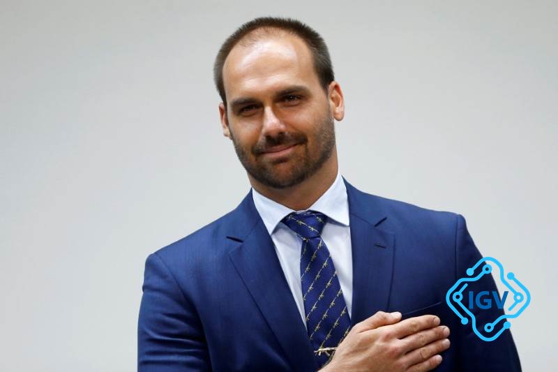 Imagem para Eduardo Bolsonaro ameaça retirar Alexandre de Moraes do STF: 'Trabalharei para isso'