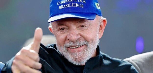 Imagem para União Nacional contra tarifaço de Trump: O Brasil em defesa da democracia e da reeleição de Lula