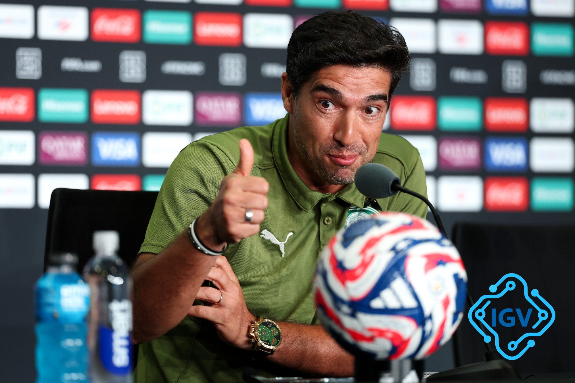 Imagem para Abel Ferreira se aproxima de renovação com Palmeiras: 'Não estou aqui por ser bonito'
