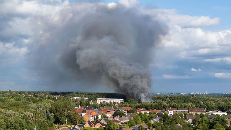 Imagem para Incêndio destrói palco principal do Tomorrowland na Bélgica