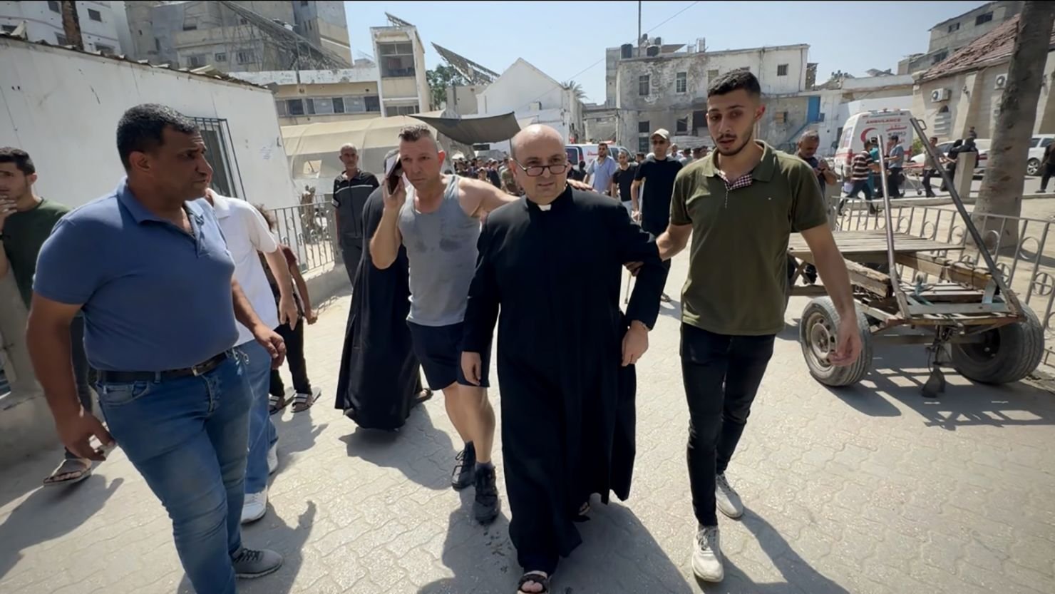 Imagem para Israel se desculpa por ataque à única igreja católica no Golfo