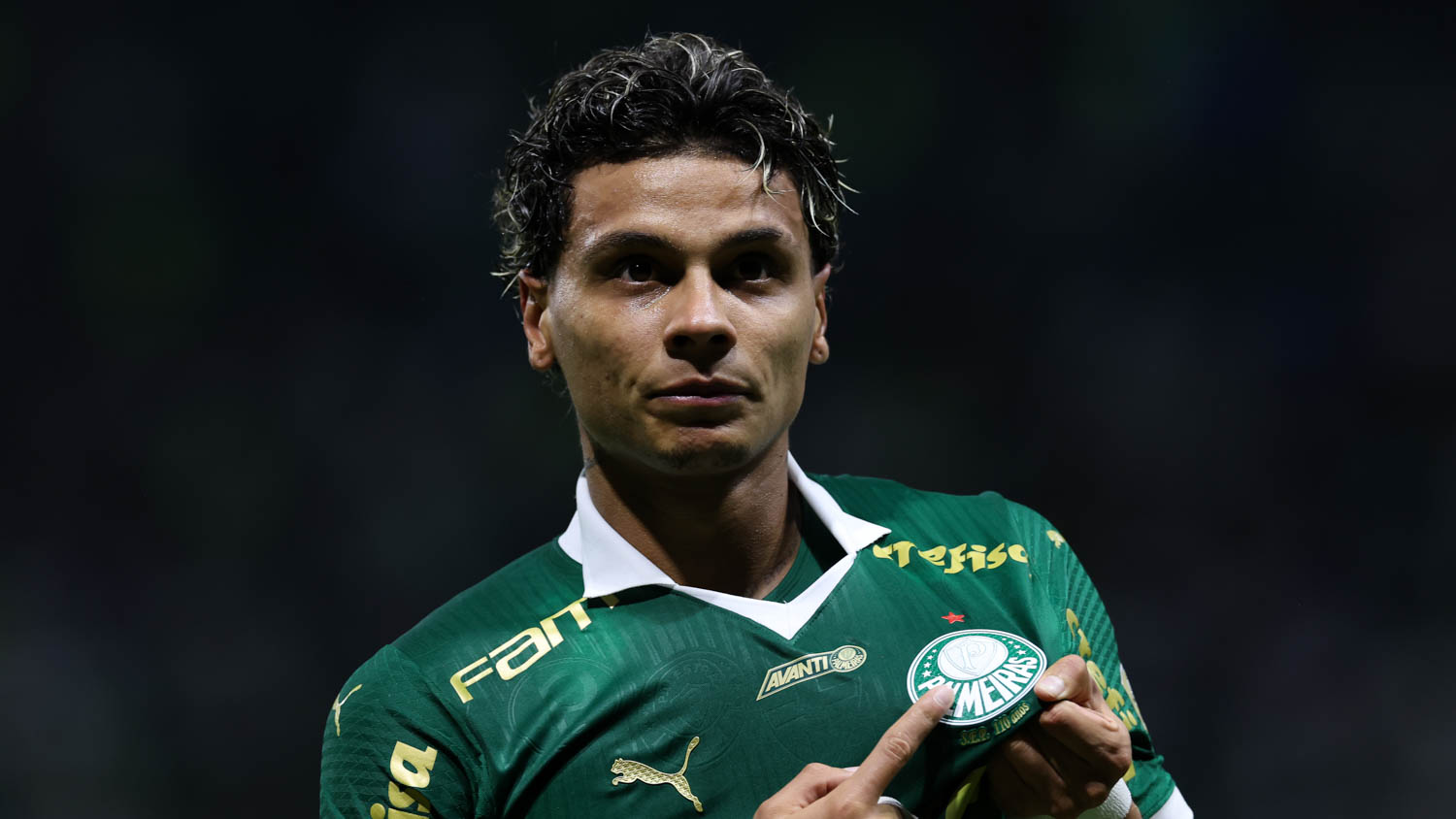 Imagem para Palmeiras procura reforço após saída de Richard Ríos: Conheça as estratégias de Abel Ferreira