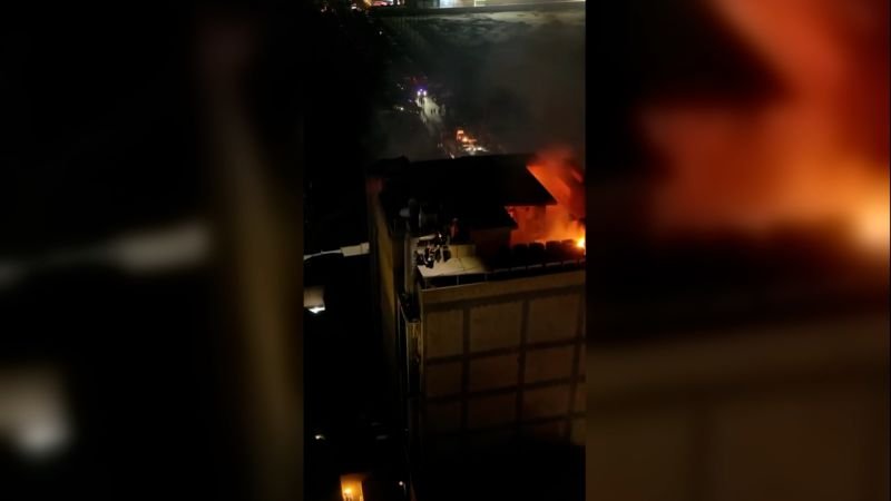 Imagem para Tragédia no Iraque: Incêndio em shopping deixa mais de 60 vítimas fatais