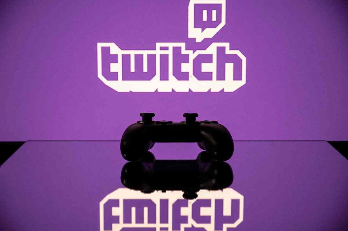 Imagem para Twitch lança testes de vídeos verticais em evento anual